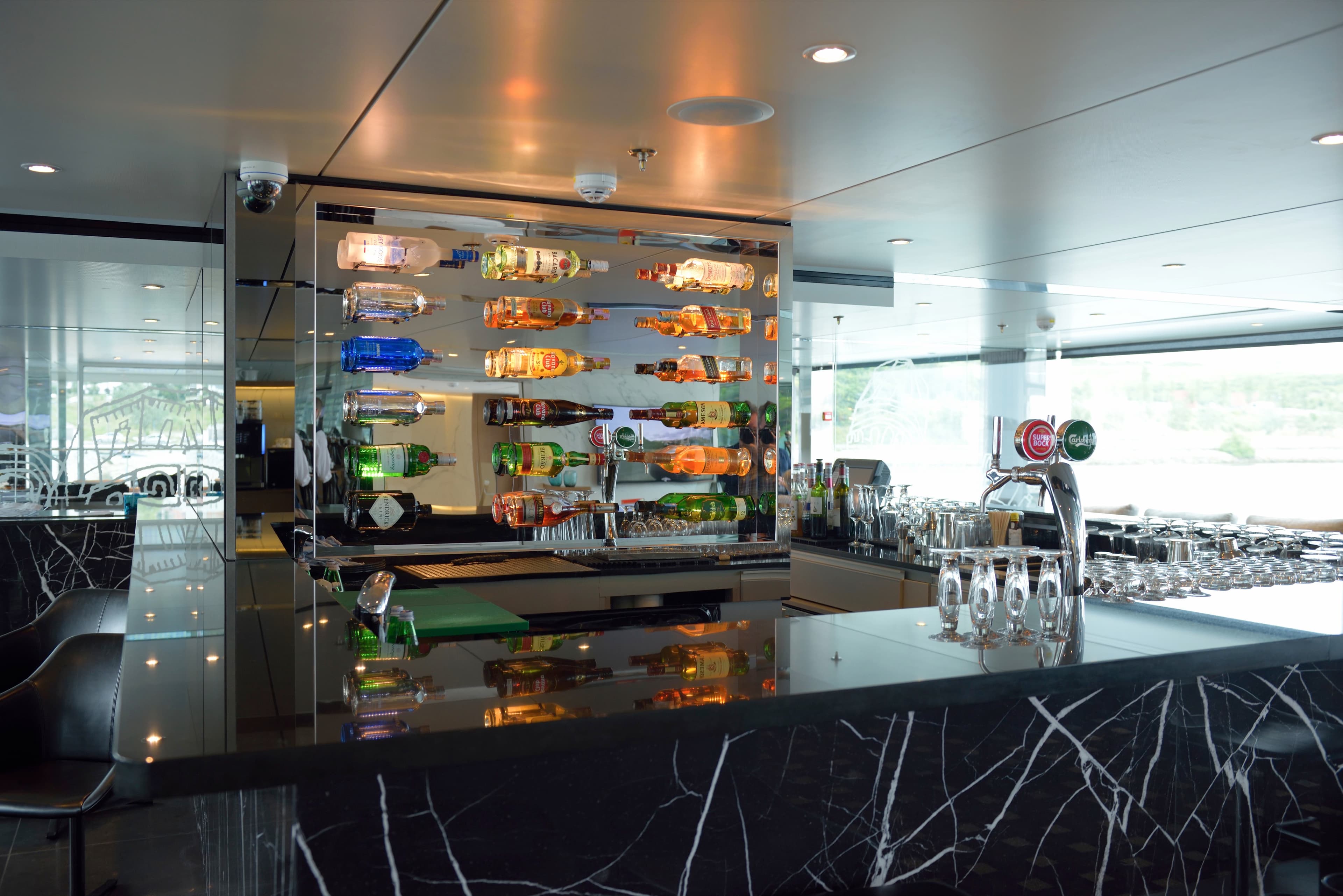 Panorama Lounge & Bar