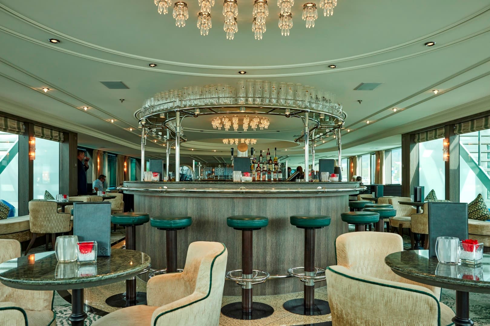 Panorama Lounge & Bar