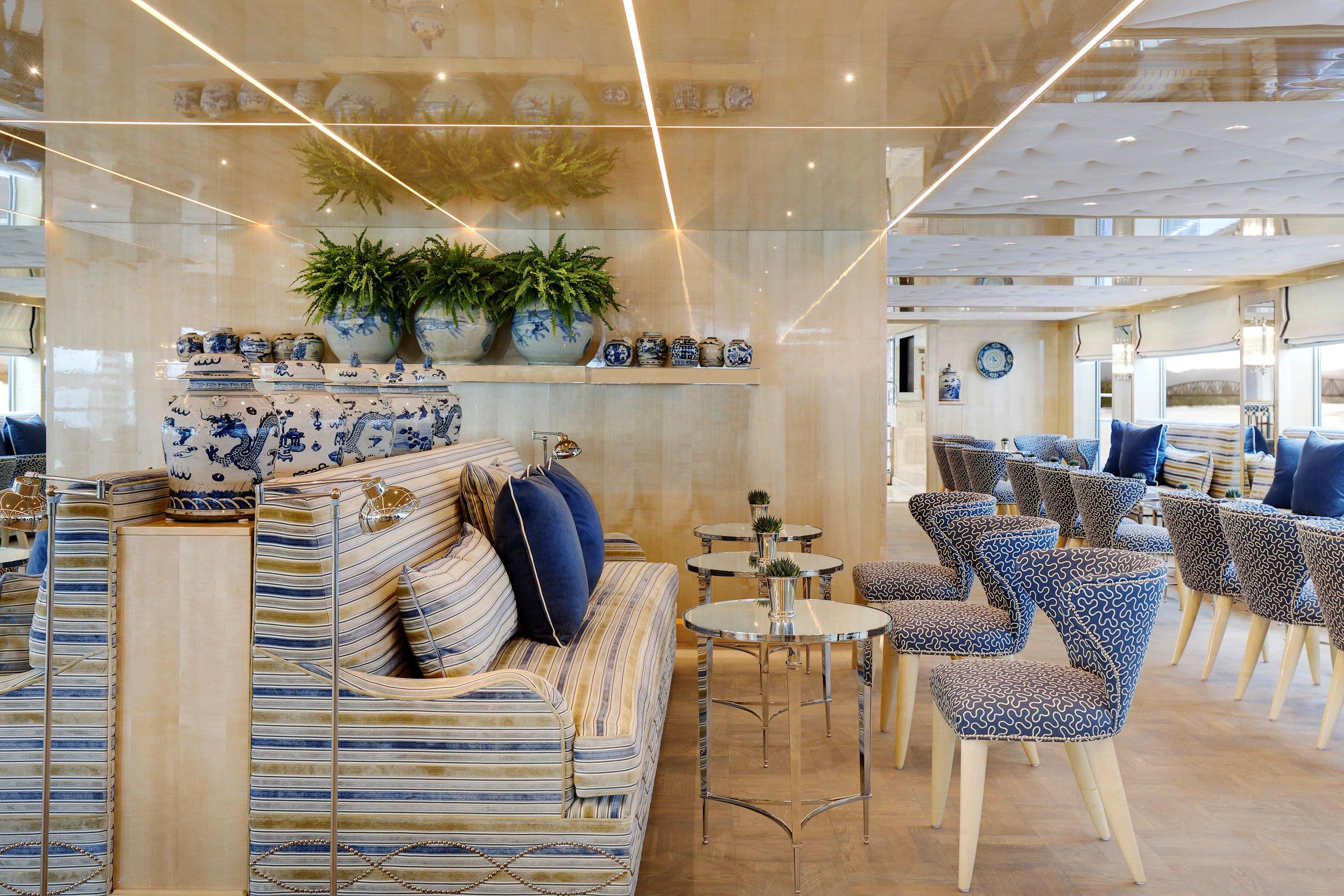 Wolfgang’s Bar and Lounge