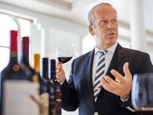 Lectures and experts